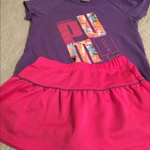 Girls top size 6 with squirt to match.